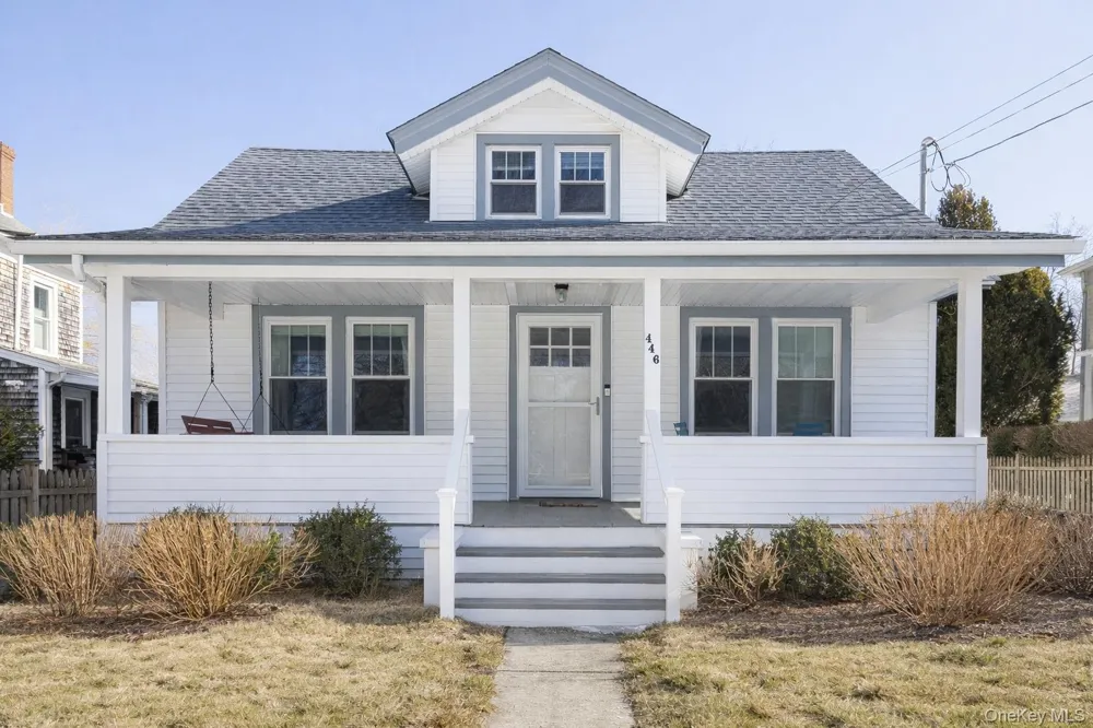 446 6th Street Greenport, NY 11944