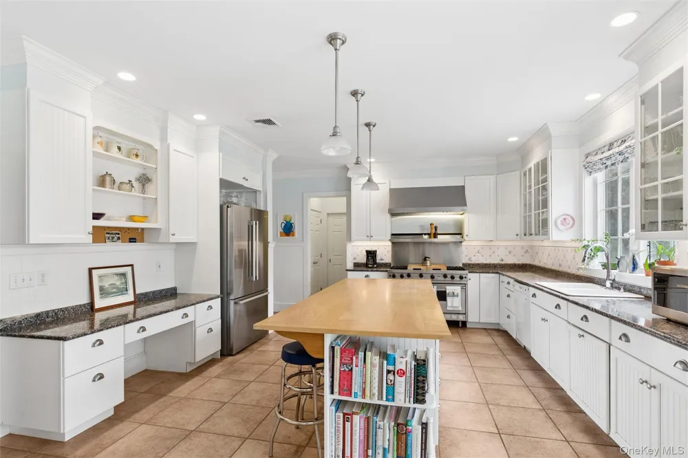 110 Greenleaf Lane Sagaponack, NY 11962