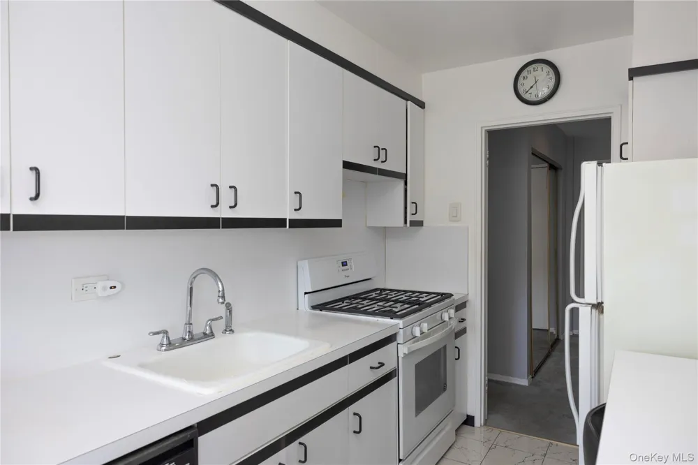 84-39 153rd Avenue #5A Howard Beach, NY 11414