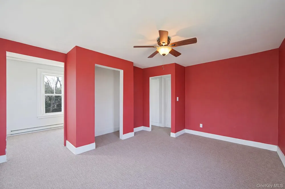 5528 Sound Avenue Riverhead, NY 11901