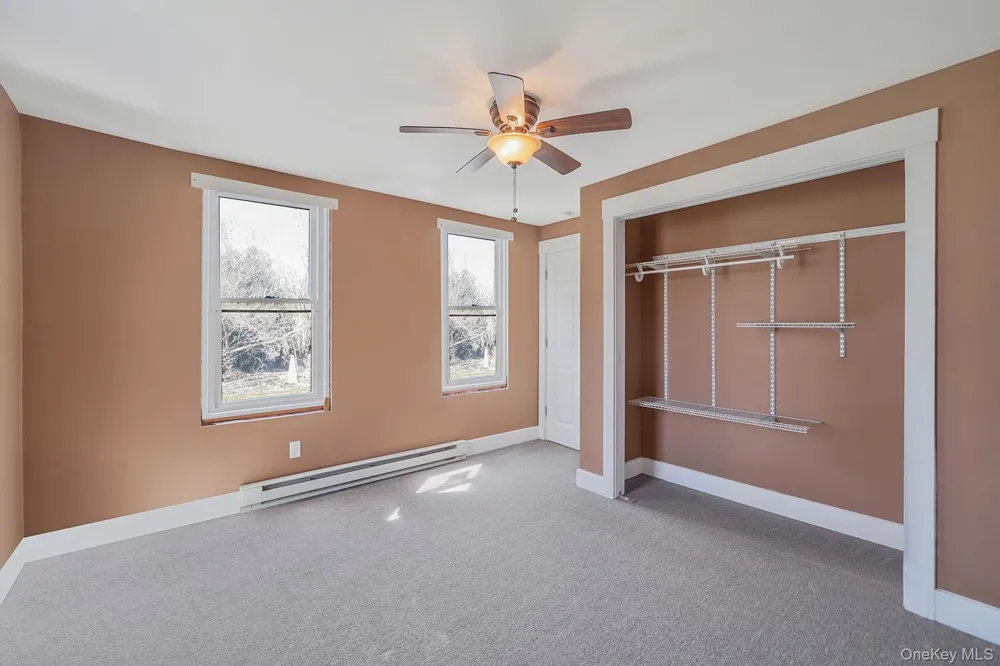 5528 Sound Avenue Riverhead, NY 11901