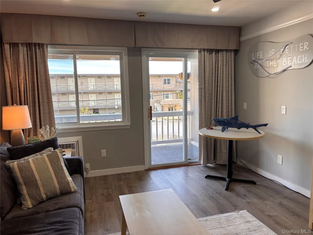 131 S Emerson Avenue #224 Montauk, NY 11954