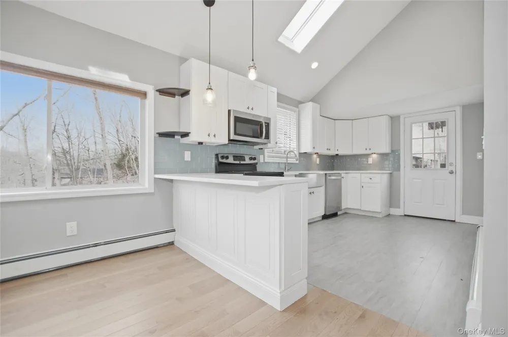 61 Sunburst Drive Rocky Point, NY 11778
