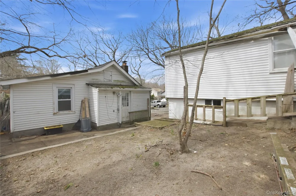 61 Sunburst Drive Rocky Point, NY 11778