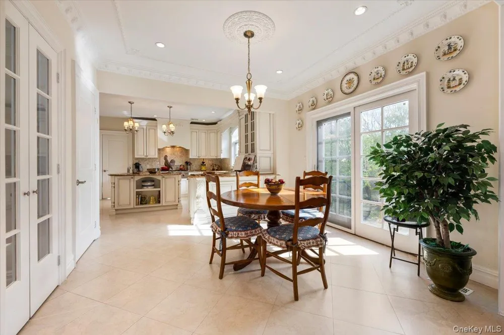 70 Lewis Avenue Atlantic Beach, NY 11509
