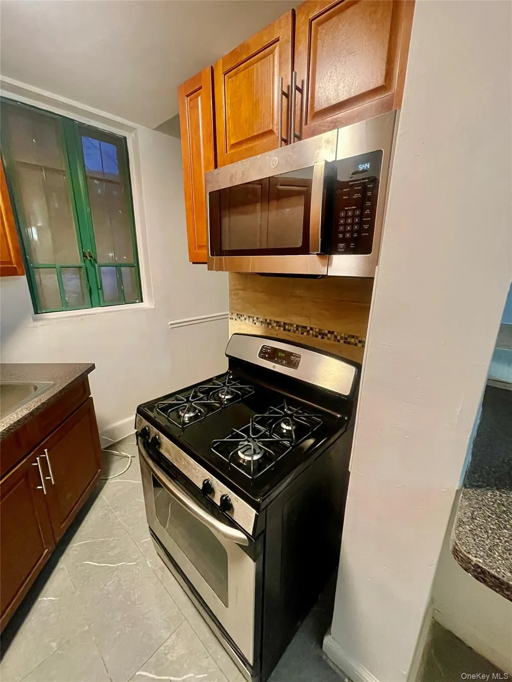 1594 Metropolitan Avenue #TD Bronx, NY 10462