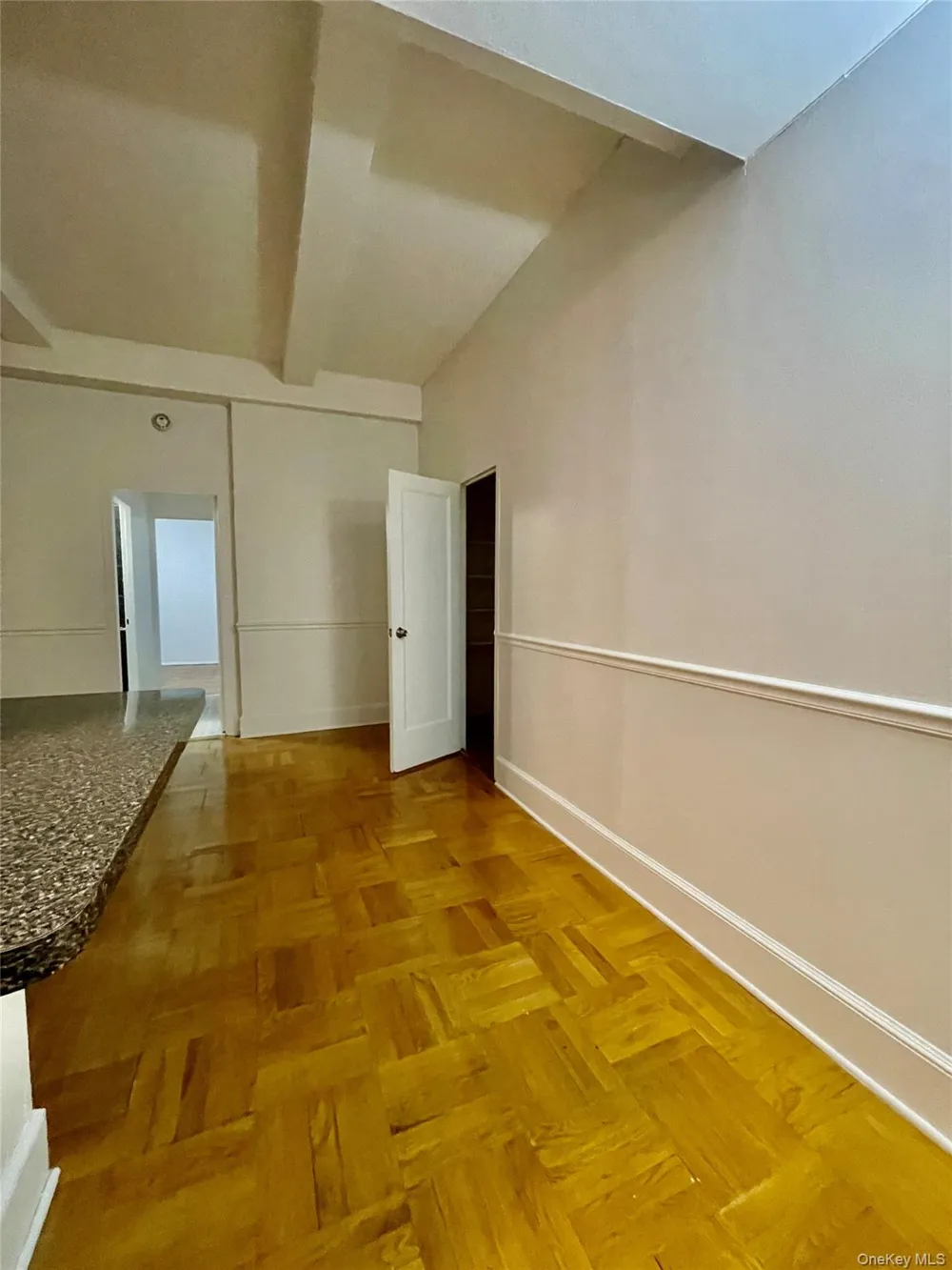 1594 Metropolitan Avenue #TD Bronx, NY 10462