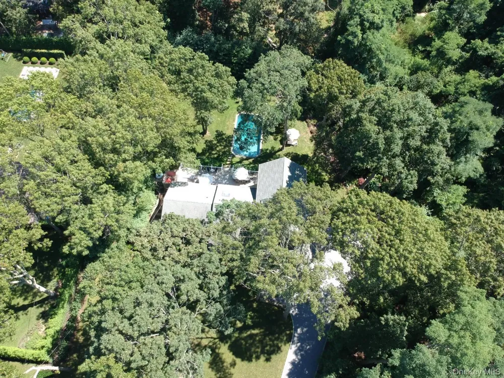 12 Partridge Drive Sag Harbor, NY 11963