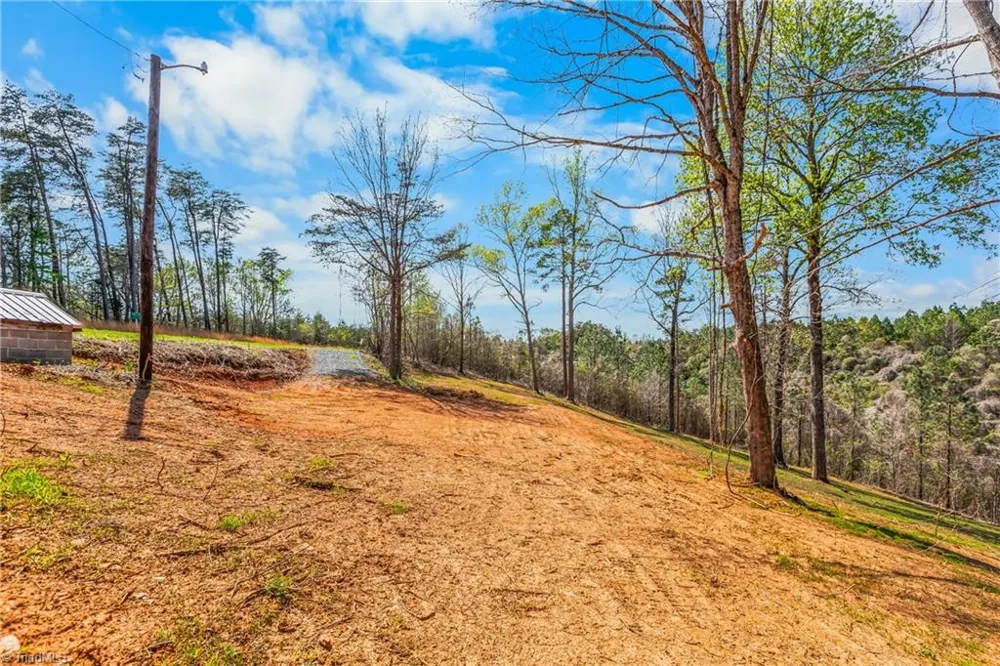 5236 NC Highway 89 W Westfield, NC 27053