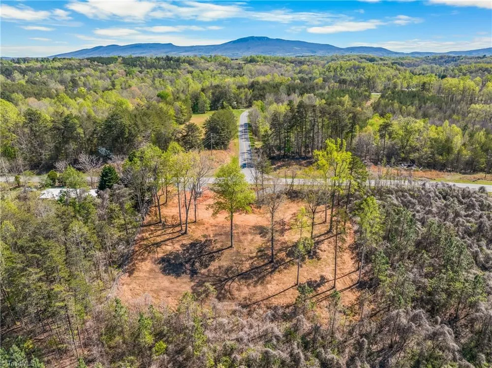 5236 NC Highway 89 W Westfield, NC 27053