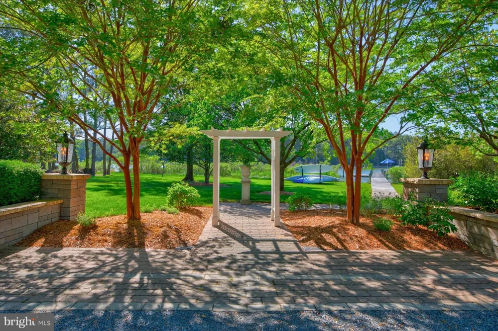 24679 DEEP NECK ROAD Royal Oak, MD 21662