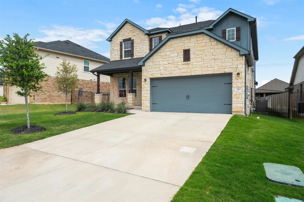 209 Mira Mesa Drive Liberty Hill, TX 78642