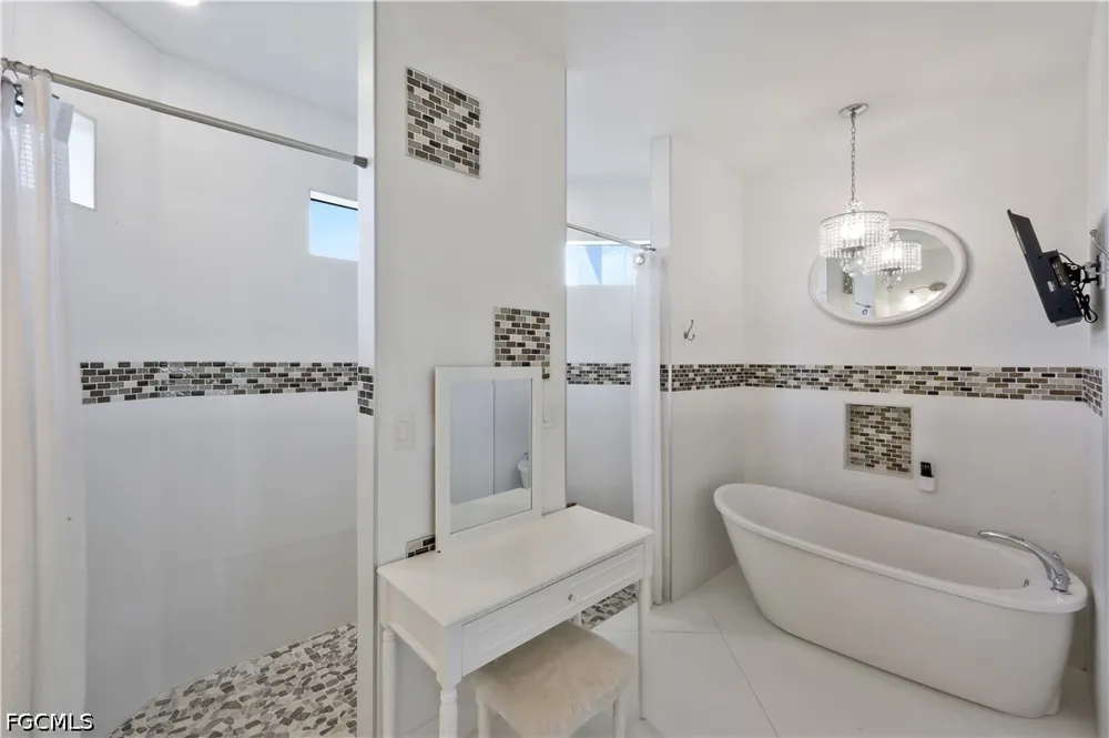 NW 38th Avenue Cape Coral, FL 33993