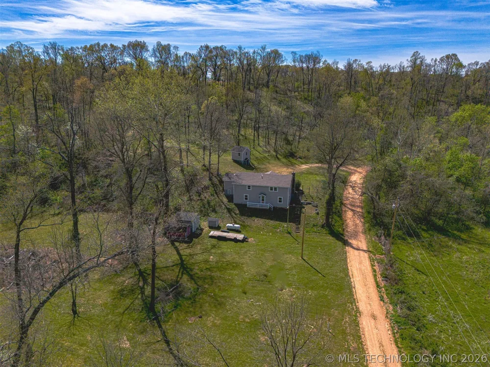 20045 County Road 502 Colcord, OK 74338
