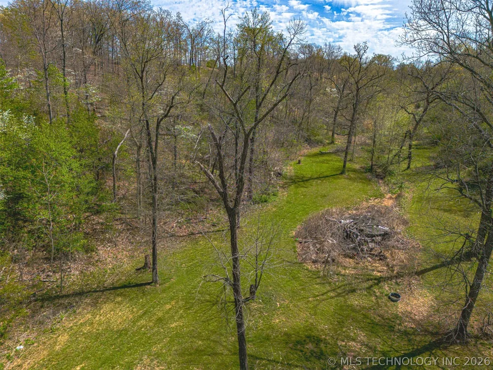 20045 County Road 502 Colcord, OK 74338