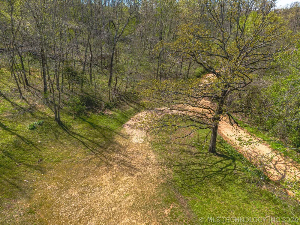 20045 County Road 502 Colcord, OK 74338