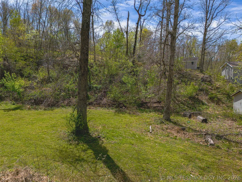 20045 County Road 502 Colcord, OK 74338