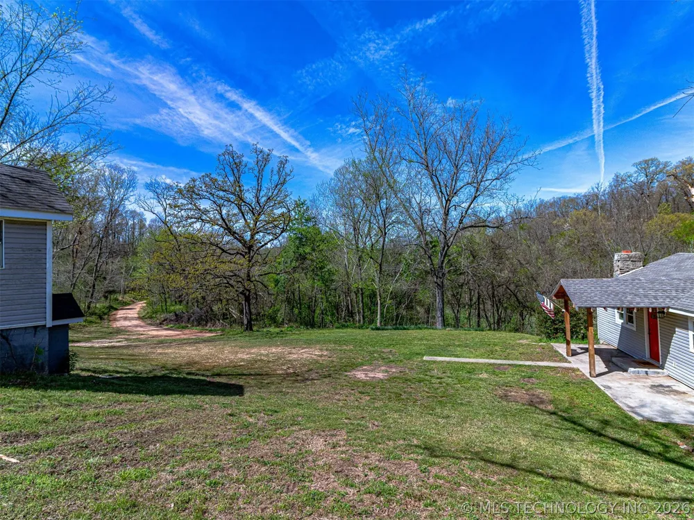 20045 County Road 502 Colcord, OK 74338