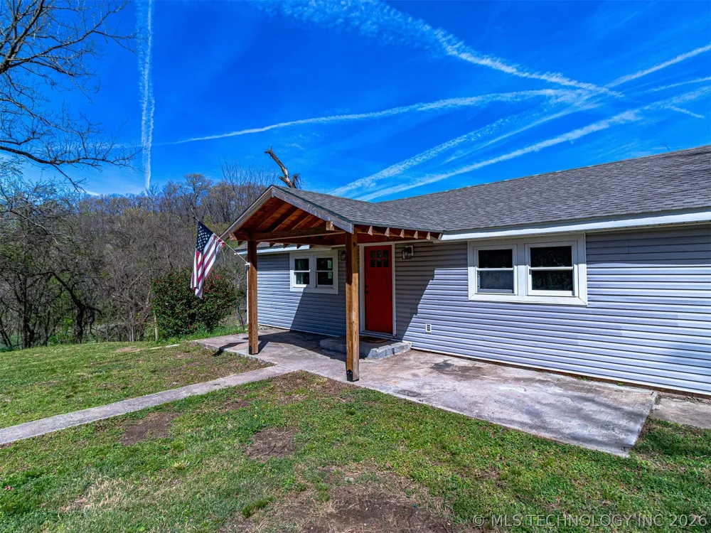 20045 County Road 502 Colcord, OK 74338