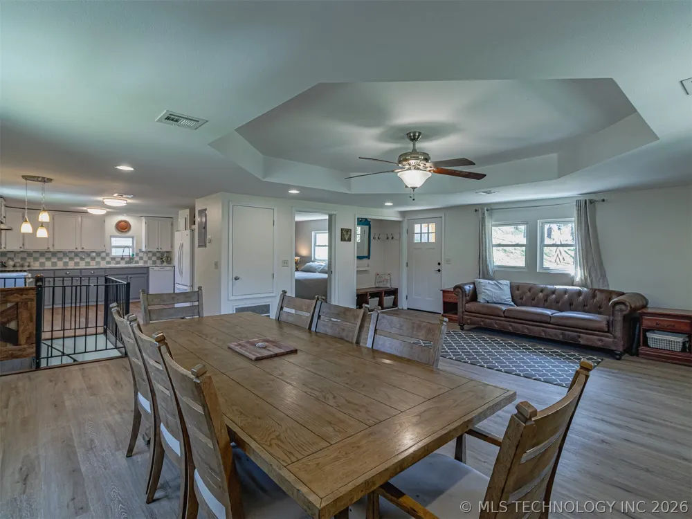 20045 County Road 502 Colcord, OK 74338