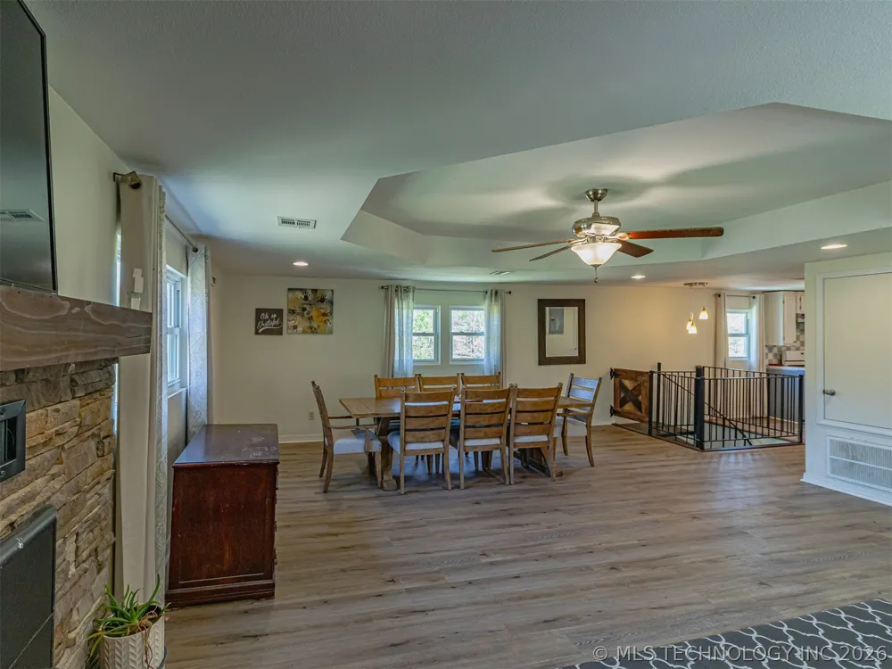 20045 County Road 502 Colcord, OK 74338