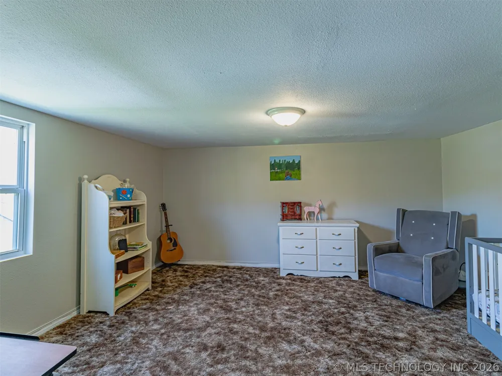 20045 County Road 502 Colcord, OK 74338