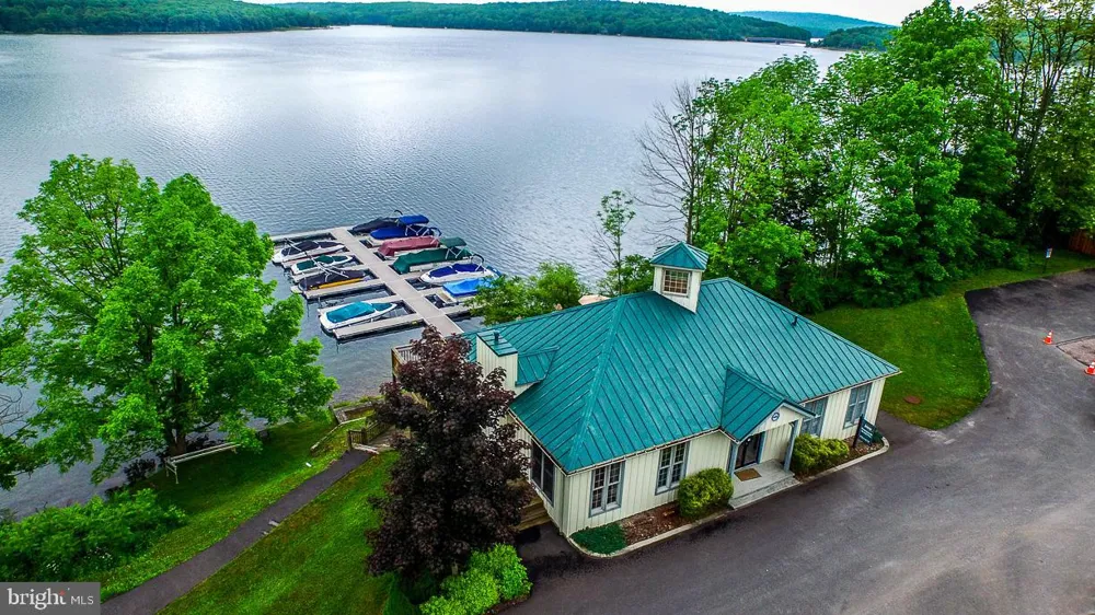 132 TARN DRIVE Oakland, MD 21550