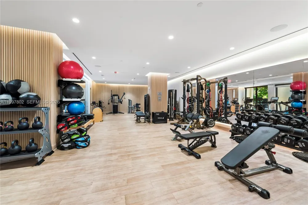 6882 Fisher Island Dr #6882 Miami Beach, FL 33109