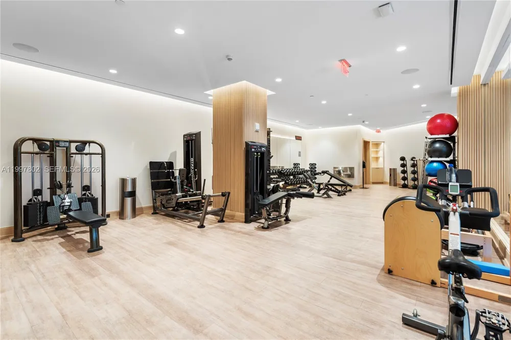 6882 Fisher Island Dr #6882 Miami Beach, FL 33109