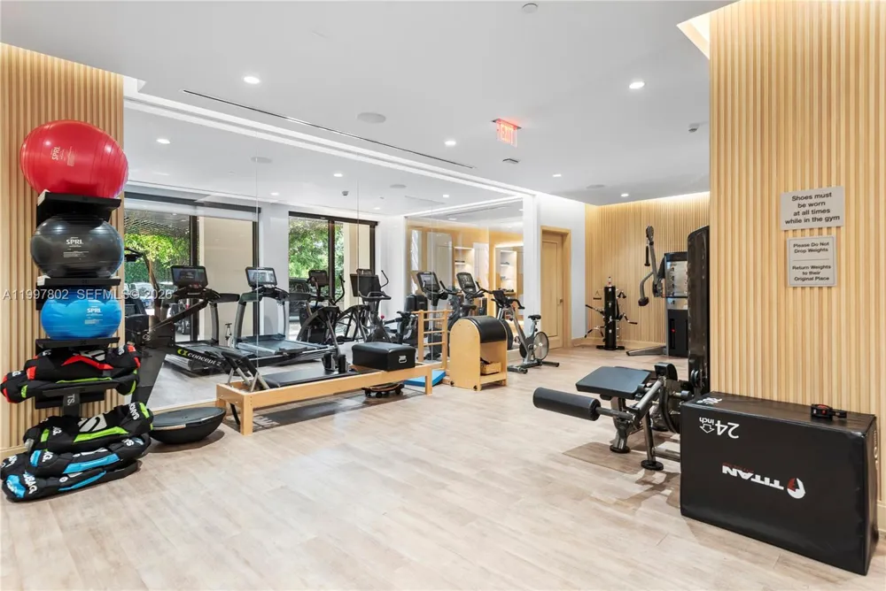 6882 Fisher Island Dr #6882 Miami Beach, FL 33109