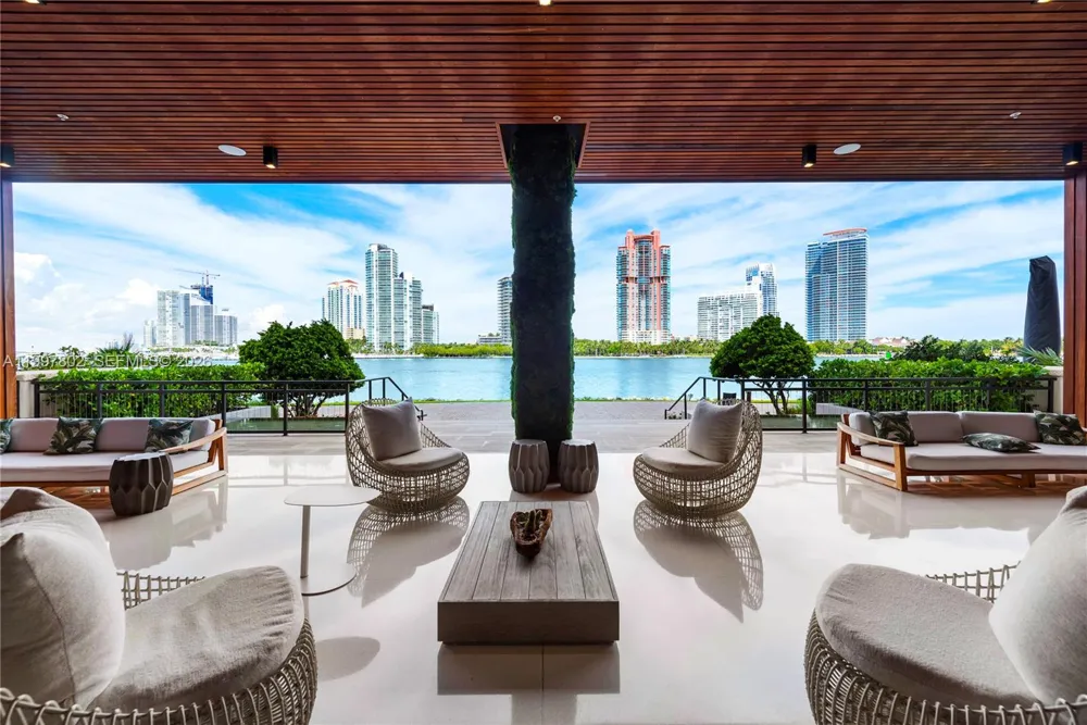 6882 Fisher Island Dr #6882 Miami Beach, FL 33109
