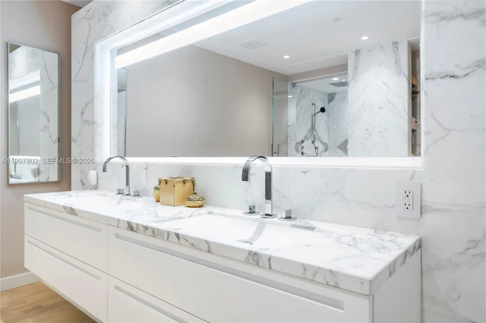 6882 Fisher Island Dr #6882 Miami Beach, FL 33109