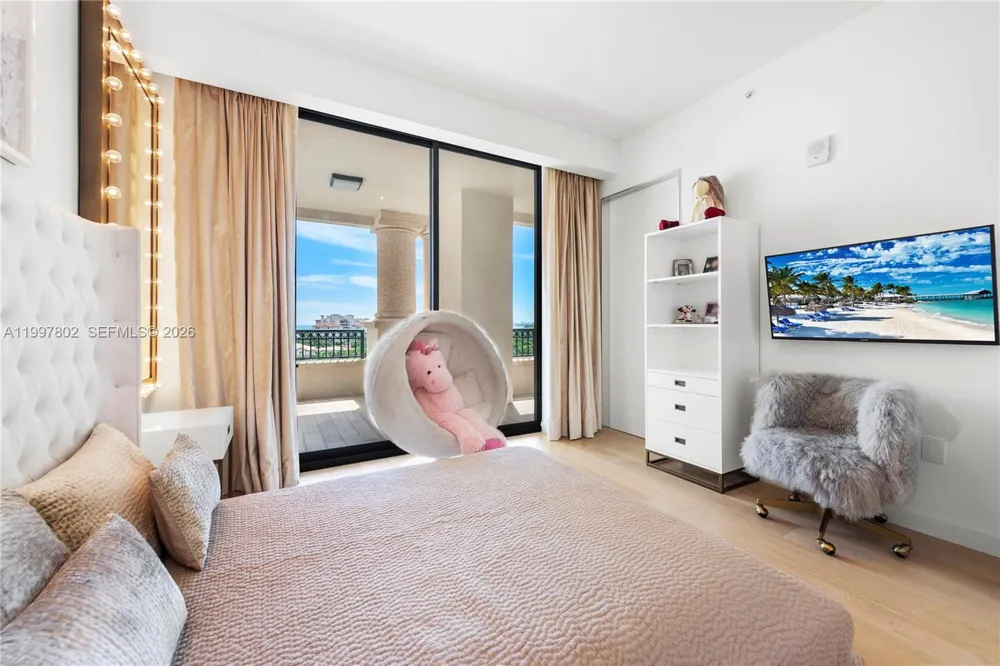 6882 Fisher Island Dr #6882 Miami Beach, FL 33109