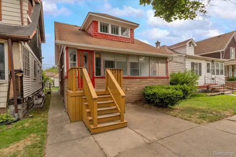 133 Oak Street