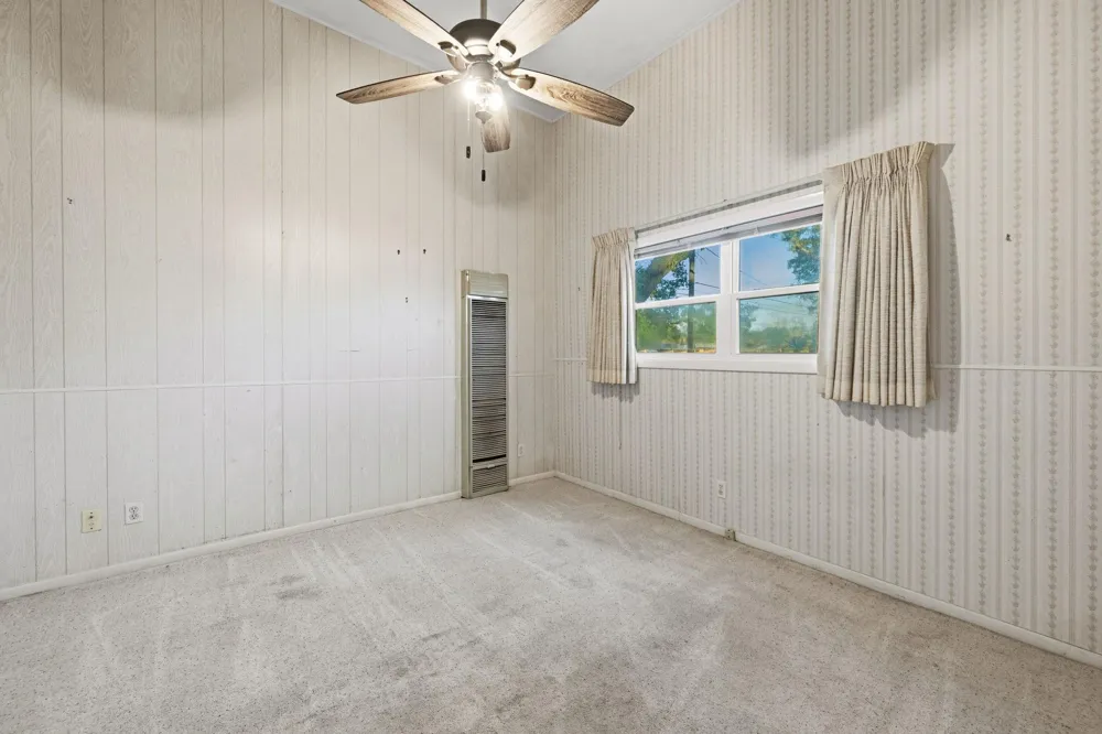804 N Cleveland Dayton, TX 77535