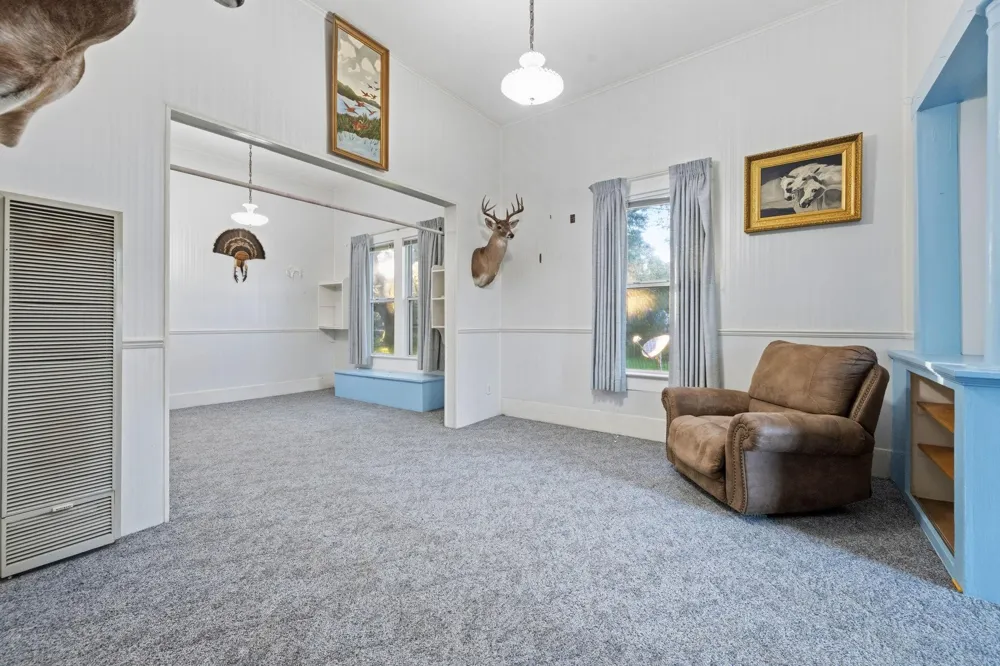 804 N Cleveland Dayton, TX 77535