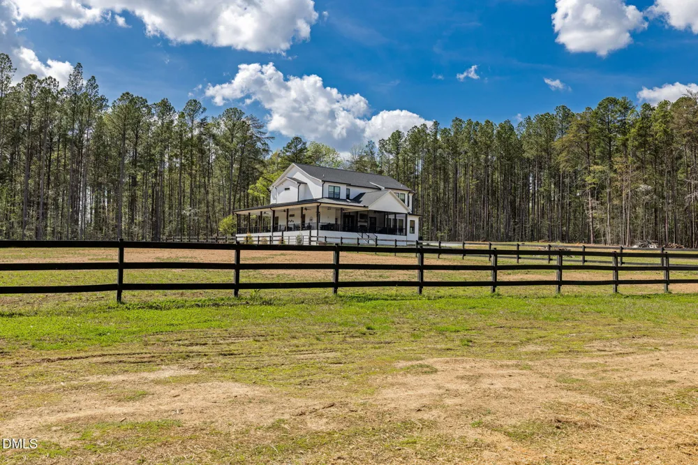 8660 Nc Hwy 96 Oxford, NC 27565