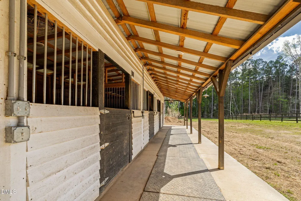 8660 Nc Hwy 96 Oxford, NC 27565