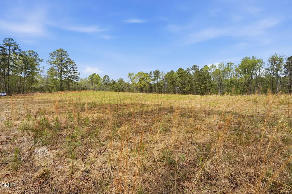 6134 Bob Daniel Road Oxford, NC 27565