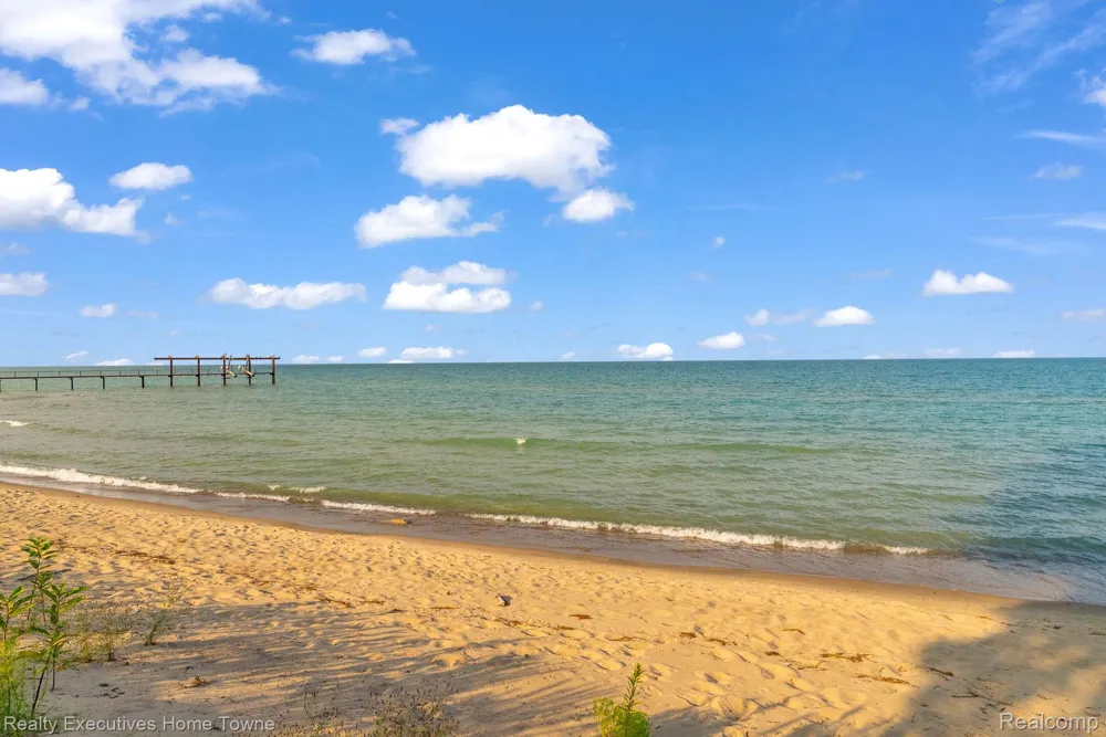 7214 2nd Street Burtchville Township, MI 48059