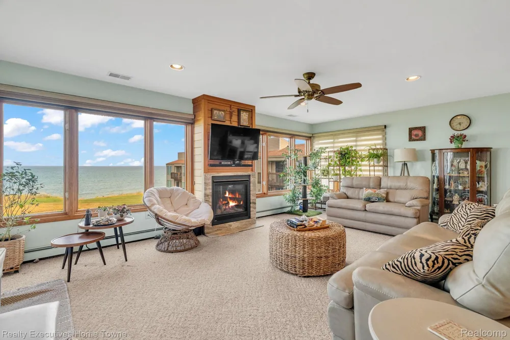 7214 2nd Street Burtchville Township, MI 48059