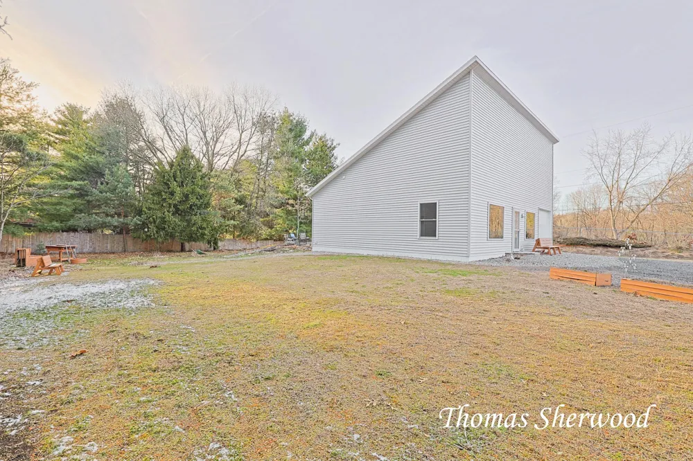 12315 Podunk Avenue NE Oakfield Township, MI 48838