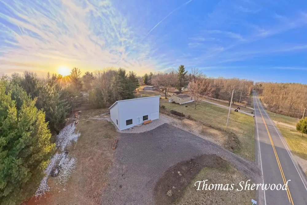 12315 Podunk Avenue NE Oakfield Township, MI 48838
