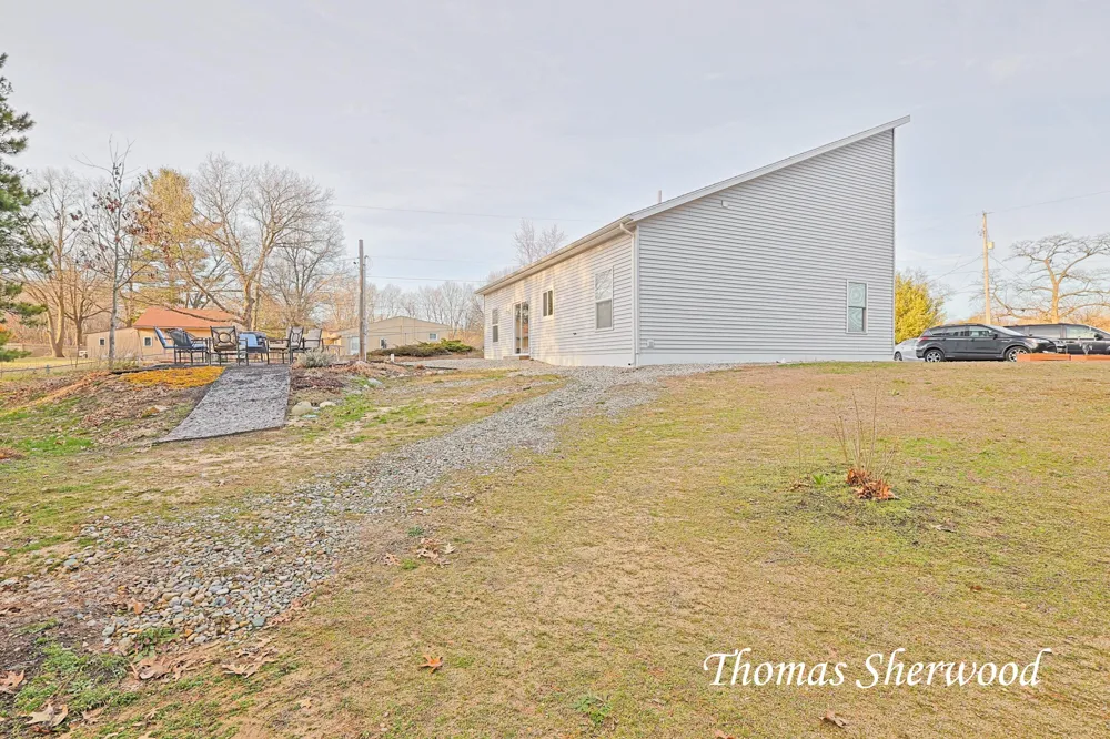 12315 Podunk Avenue NE Oakfield Township, MI 48838