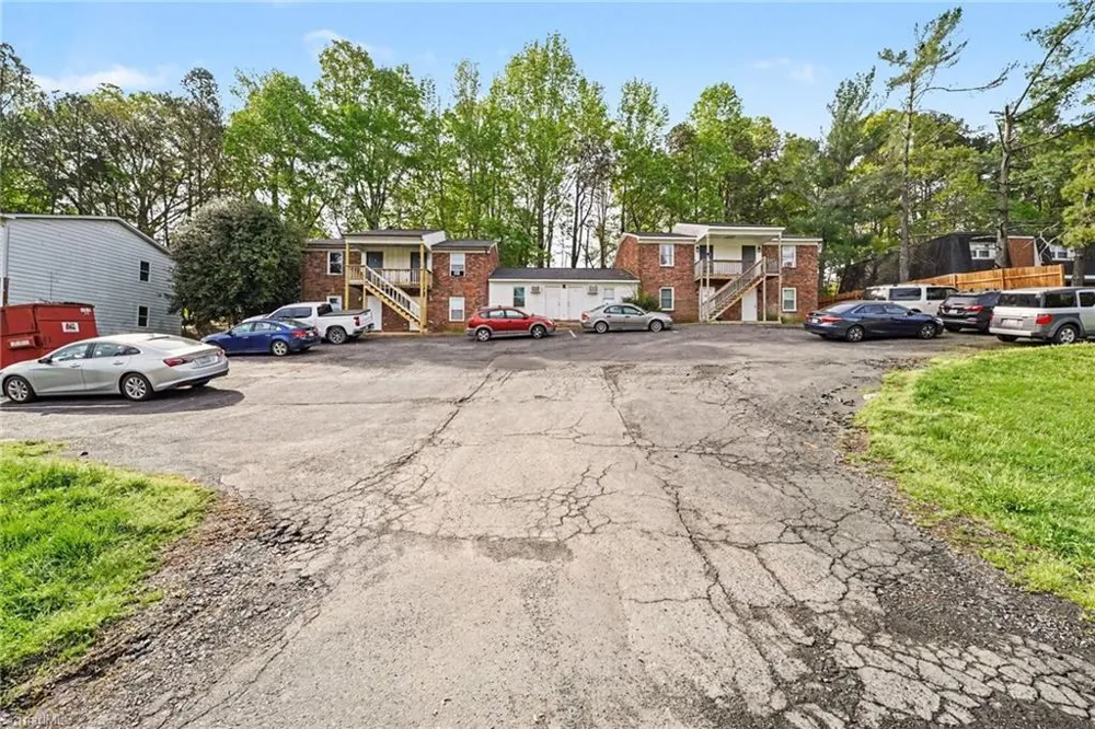 1954 Lakeview Road Asheboro, NC 27203