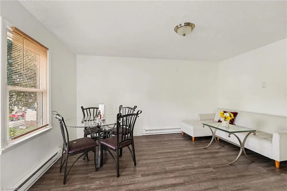 1954 Lakeview Road Asheboro, NC 27203