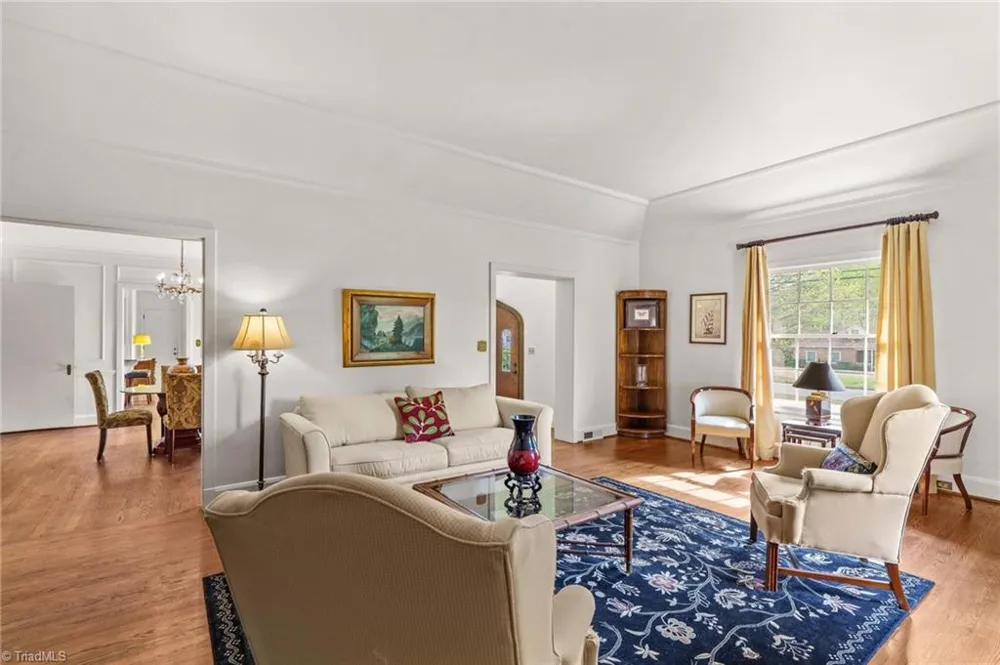 725 Mocksville Avenue Salisbury, NC 28144