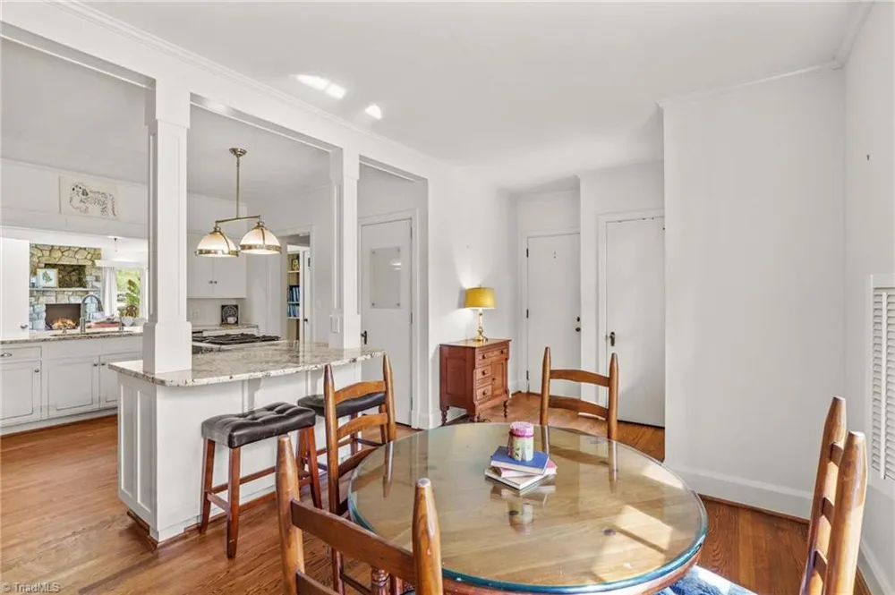 725 Mocksville Avenue Salisbury, NC 28144