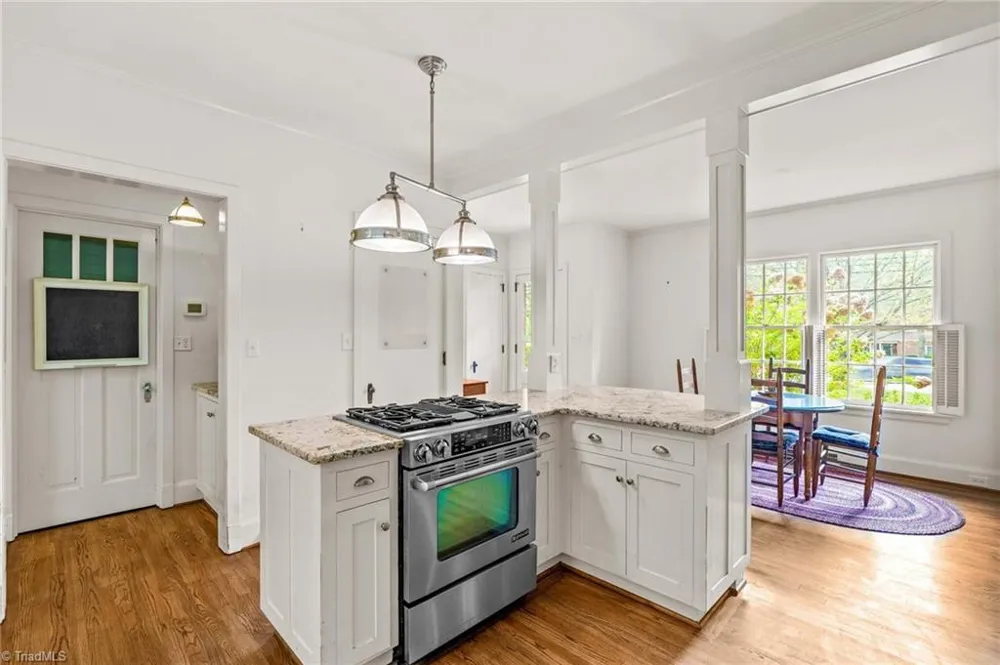 725 Mocksville Avenue Salisbury, NC 28144