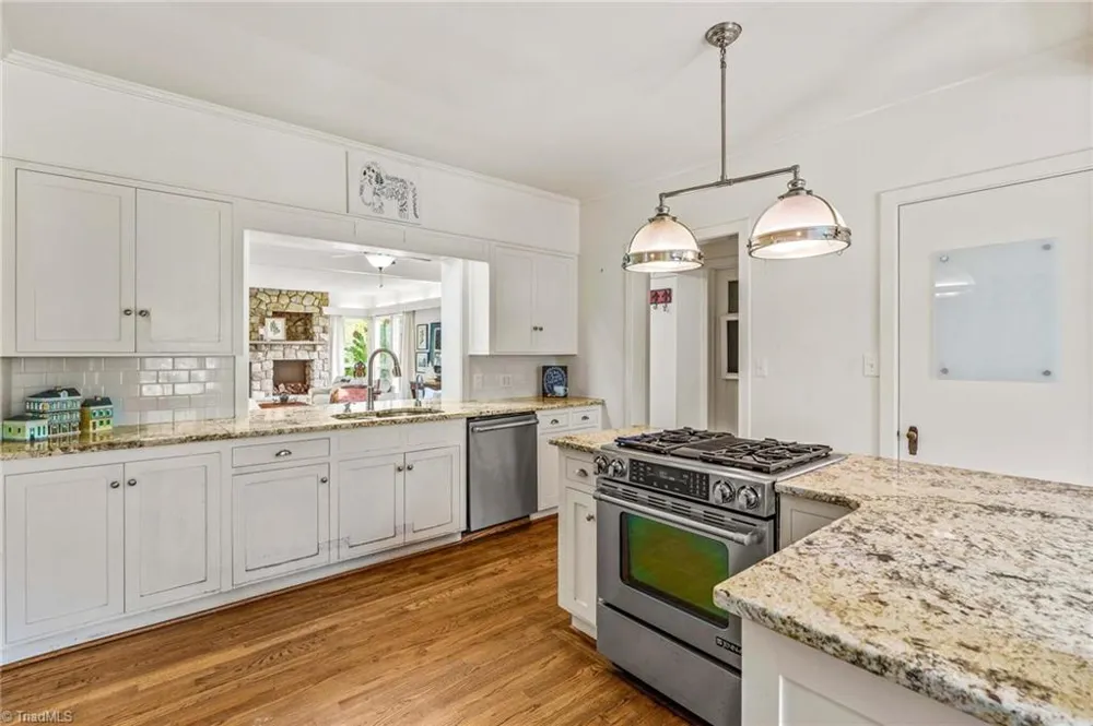 725 Mocksville Avenue Salisbury, NC 28144